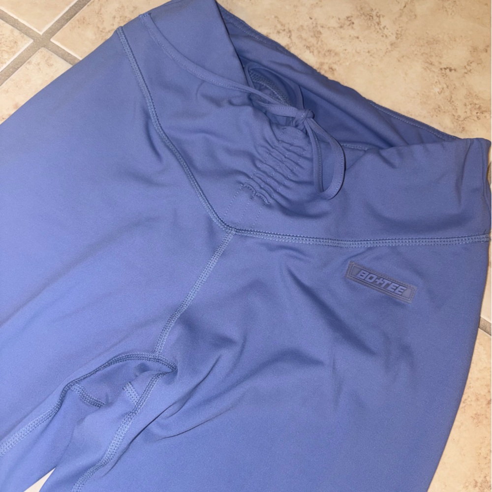 Bo and tee oh Polly workout leggings